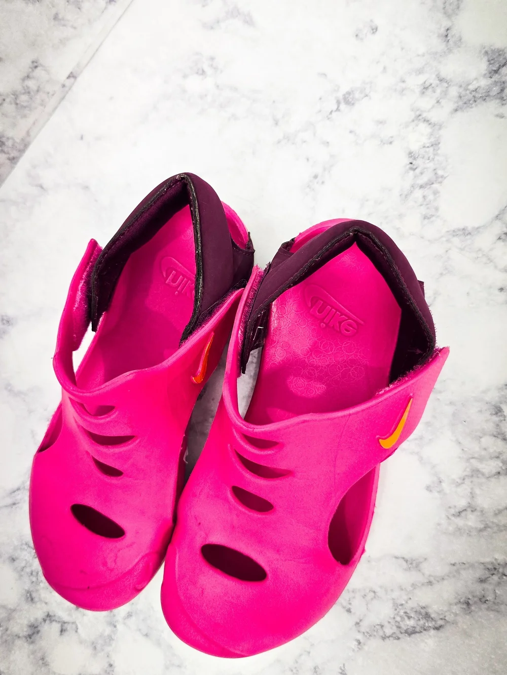 Nike Aqua Swoosh Kids Sandals - Pink - Size 2Y